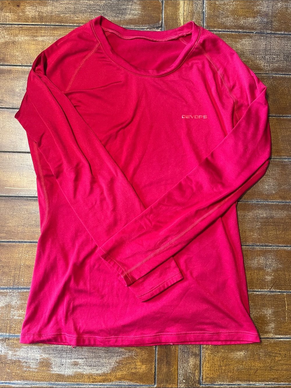Women's Long-Sleeve Active Tee — Vibrant Red